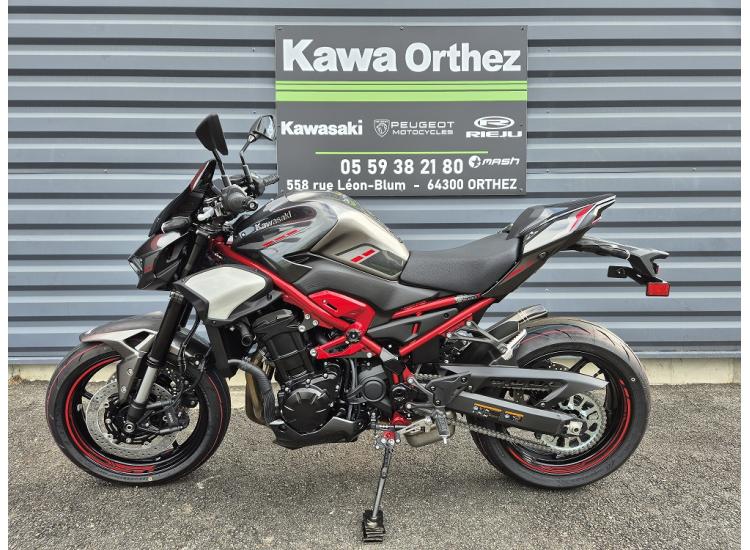 KAWASAKI Z 900