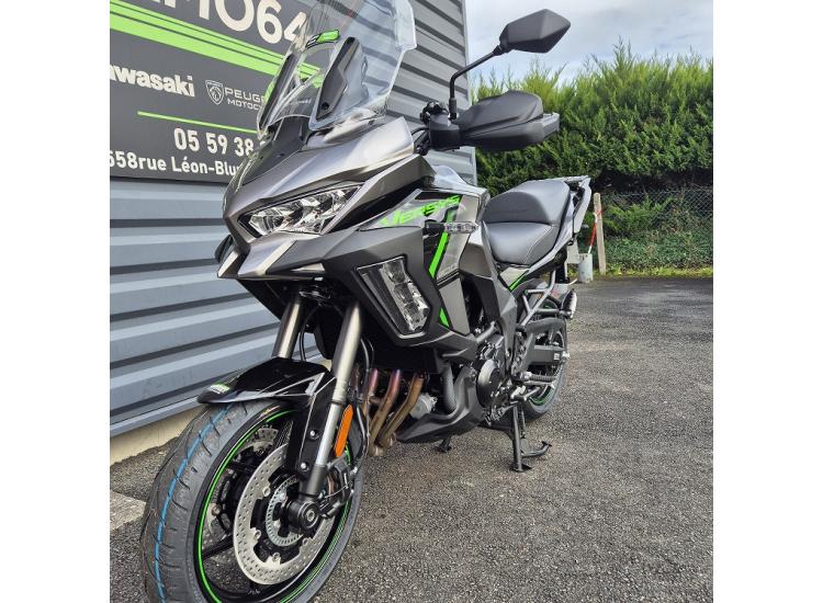 KAWASAKI VERSYS 1100 SE