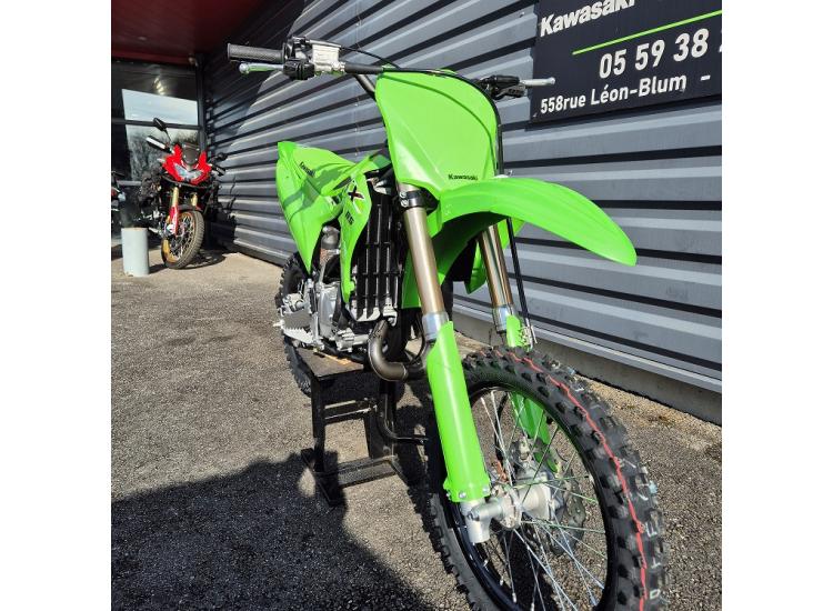 KAWASAKI KX85