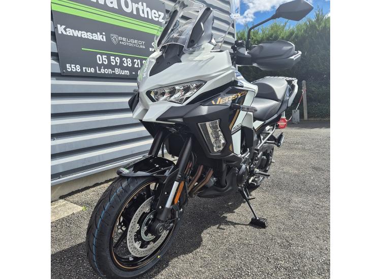 KAWASAKI VERSYS 1100 S